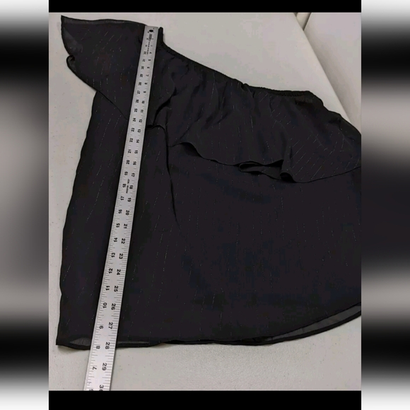 Torrid 1 One Shoulder Ruffle Crinkle Chiffon & Lurex Blouse 1X City Chic - Picture 10 of 13